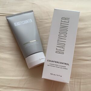NIB Beautycounter Clear Pore Cleanser